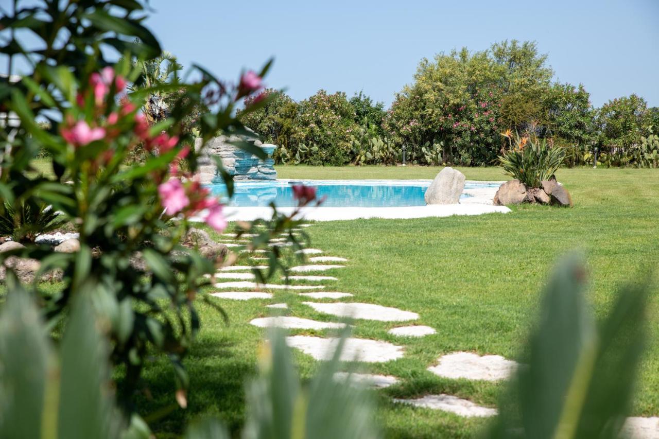 Agriturismo Santa Lucia Tratalias Dış mekan fotoğraf