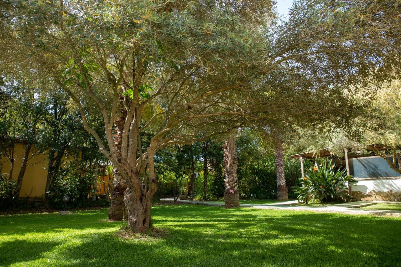 Agriturismo Santa Lucia Tratalias Dış mekan fotoğraf
