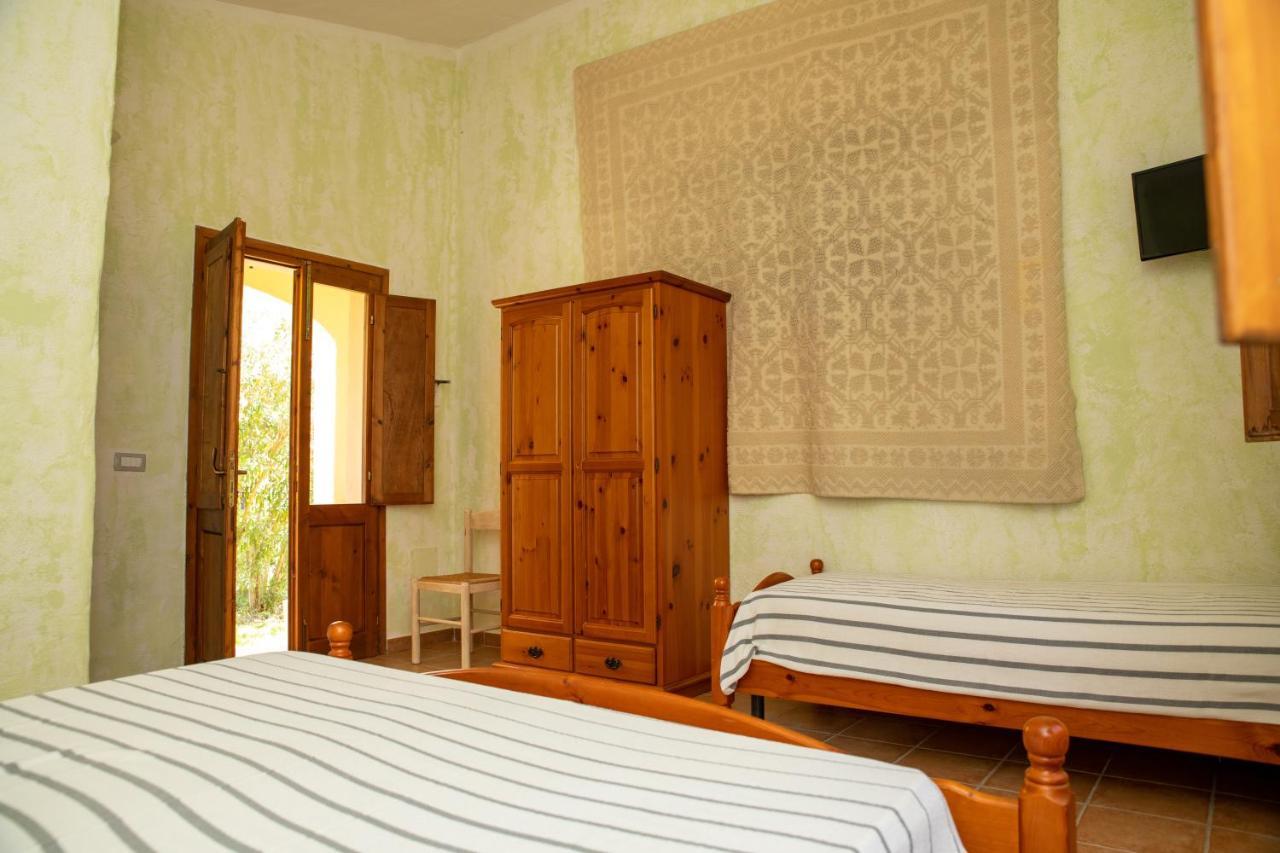 Agriturismo Santa Lucia Tratalias Dış mekan fotoğraf