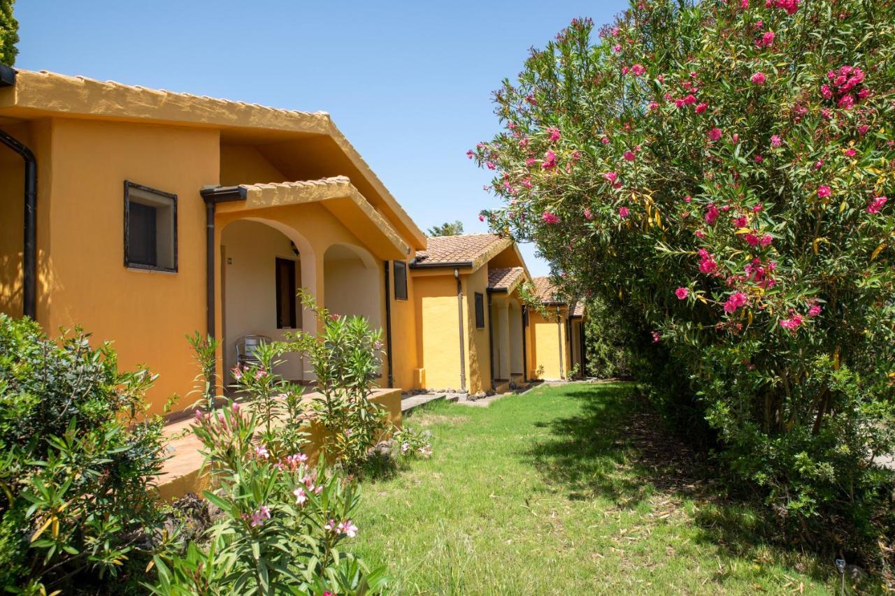Agriturismo Santa Lucia Tratalias Dış mekan fotoğraf